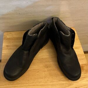 Columbia Omni-Tech Landroamer Scout Black Men's Leather Boots